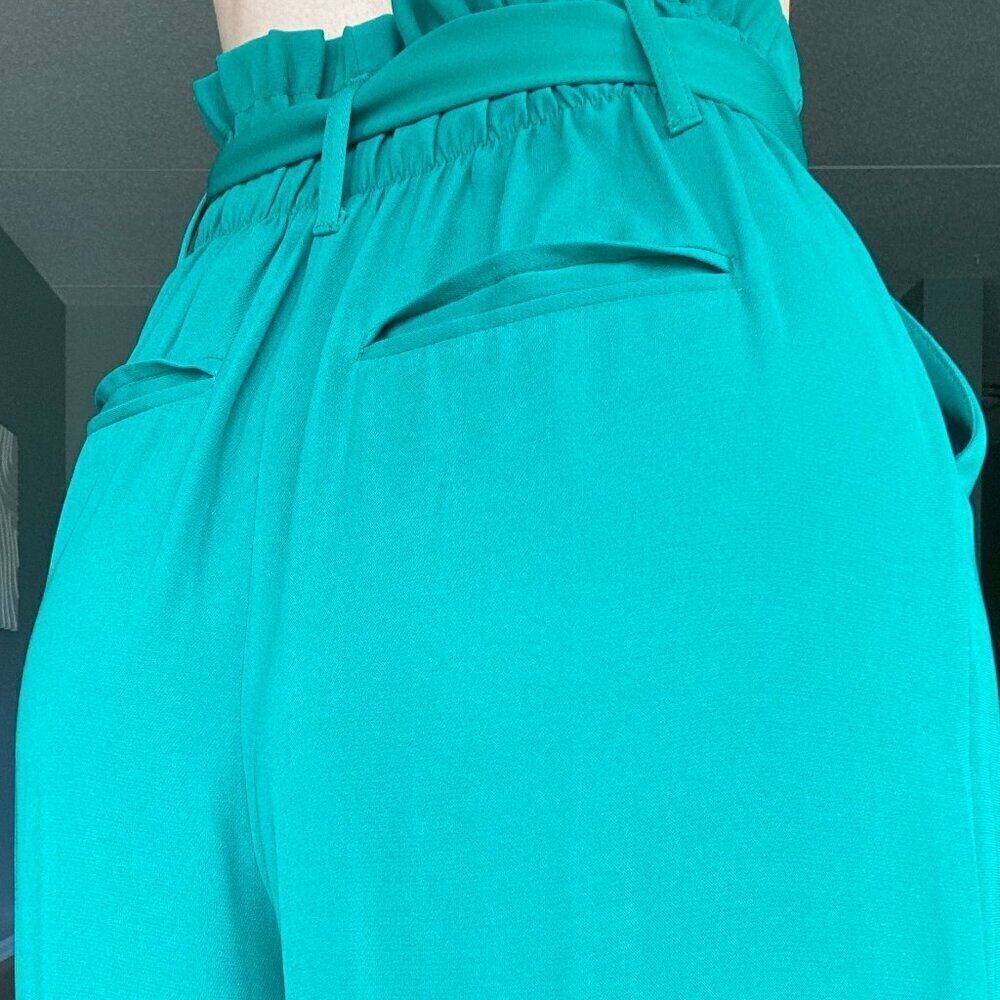 Bershka Green Pants Size US 4